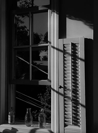 graywindow2