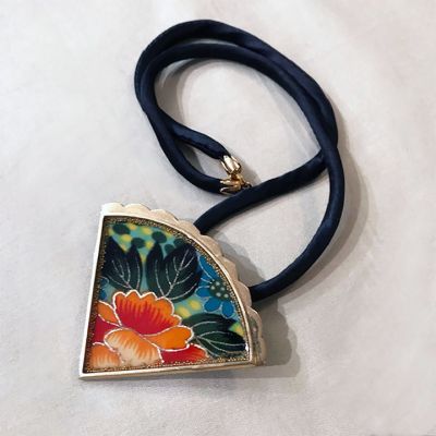 tg-5-kimono_pendant