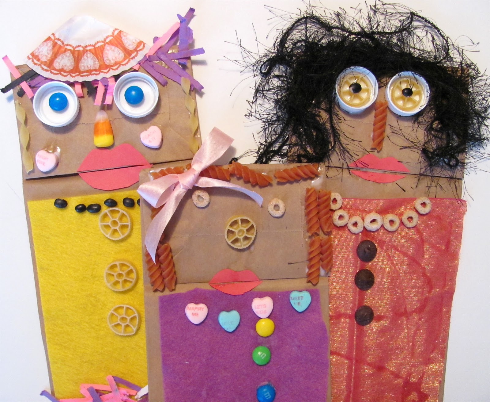 Paper Bag Puppetmaking Workshop (Ages 5-12) | Blue Door Art Center